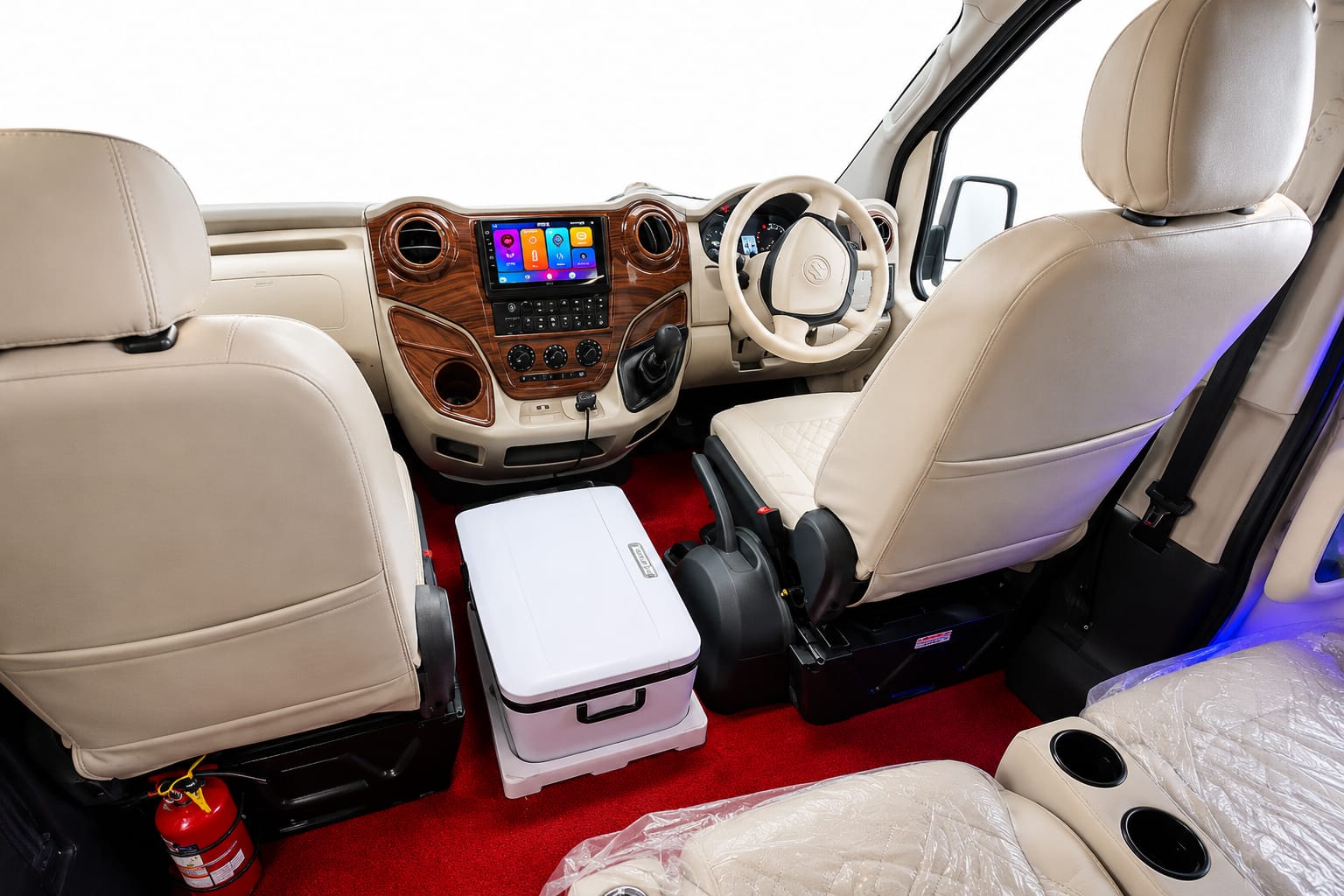 Luxury Maharaja 1+1 Urbania AC Premium Seating — image 4